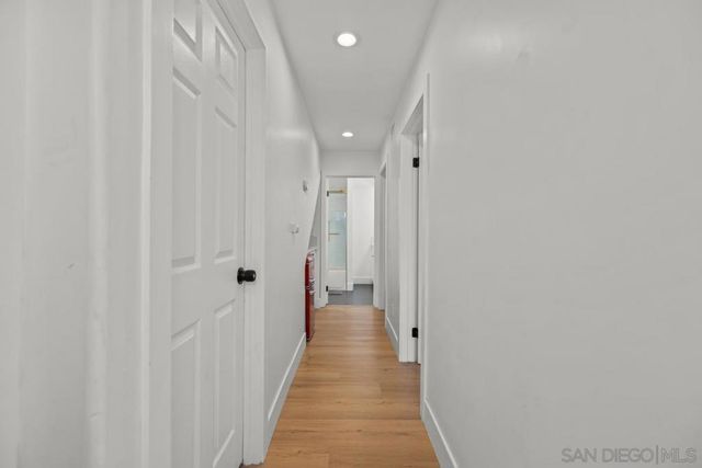 727 Ostend Ct, San Diego, CA 92109