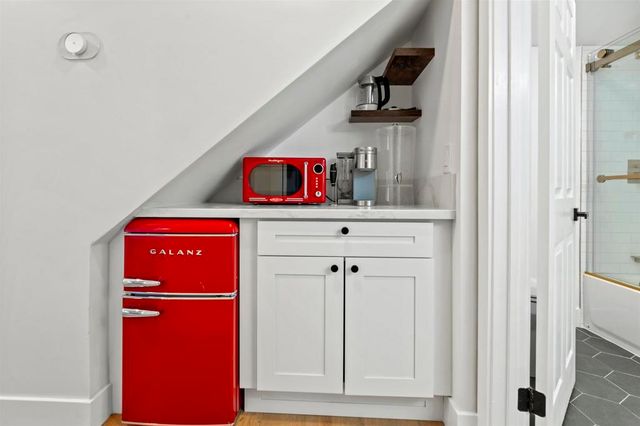 727 Ostend Ct, San Diego, CA 92109