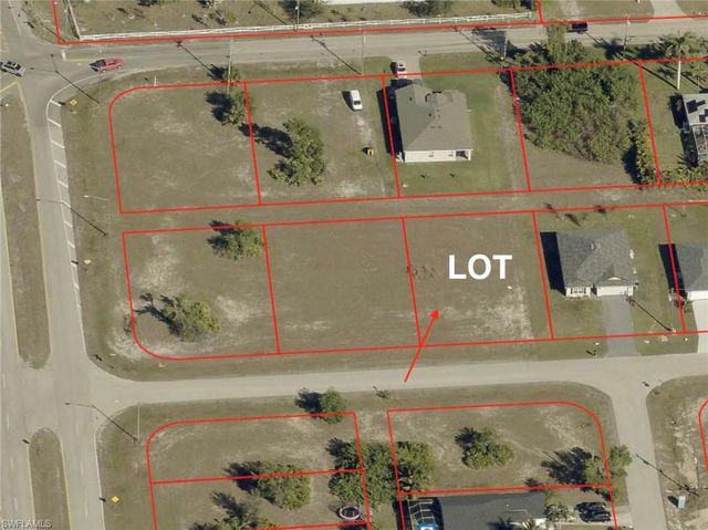 43 NE 31st TER, Cape Coral, FL 33909