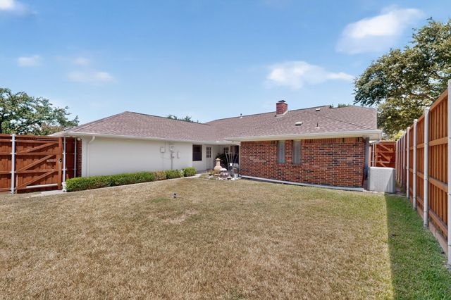4431 Silverthorn Drive, Mesquite, TX 75150