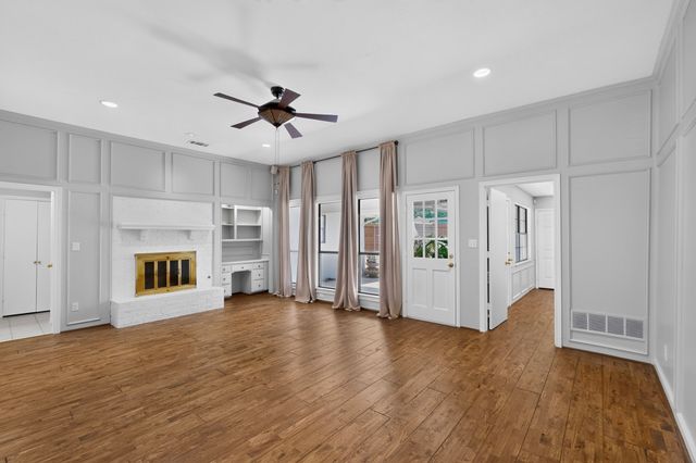 4431 Silverthorn Drive, Mesquite, TX 75150