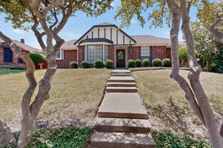 4431 Silverthorn Drive, Mesquite, TX 75150