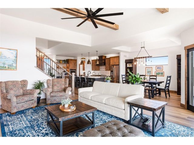 1427 Swan Peter Dr, Berthoud, CO 80513