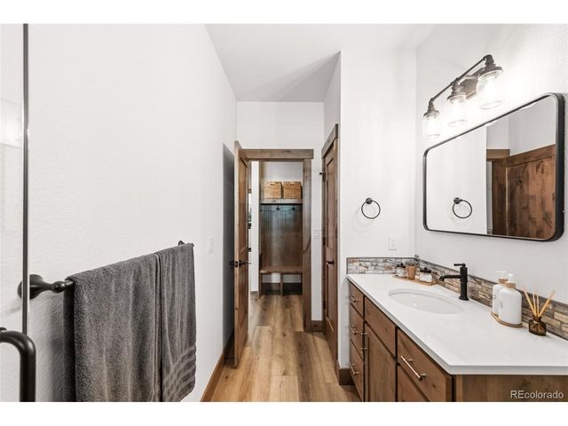 1427 Swan Peter Dr, Berthoud, CO 80513