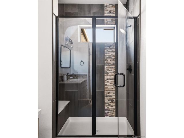 1427 Swan Peter Dr, Berthoud, CO 80513