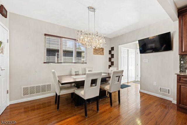 520 Prospect Pl, Lyndhurst Twp., NJ 07071