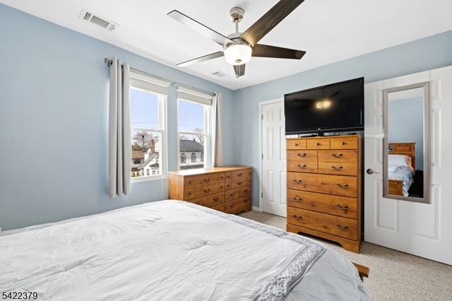 520 Prospect Pl, Lyndhurst Twp., NJ 07071
