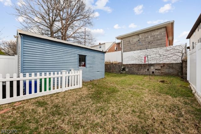 520 Prospect Pl, Lyndhurst Twp., NJ 07071