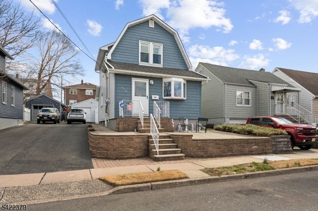 520 Prospect Pl, Lyndhurst Twp., NJ 07071