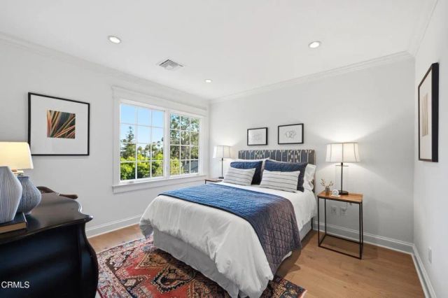 1274 New York Drive, Altadena, CA 91001