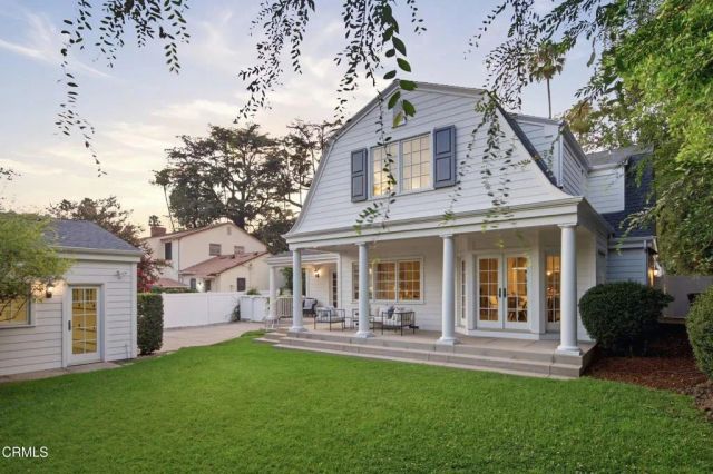 1274 New York Drive, Altadena, CA 91001