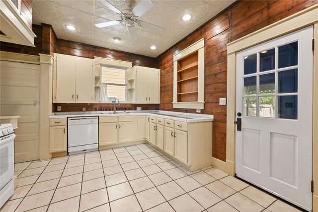 5112 Caswell Ave, Austin, TX 78751