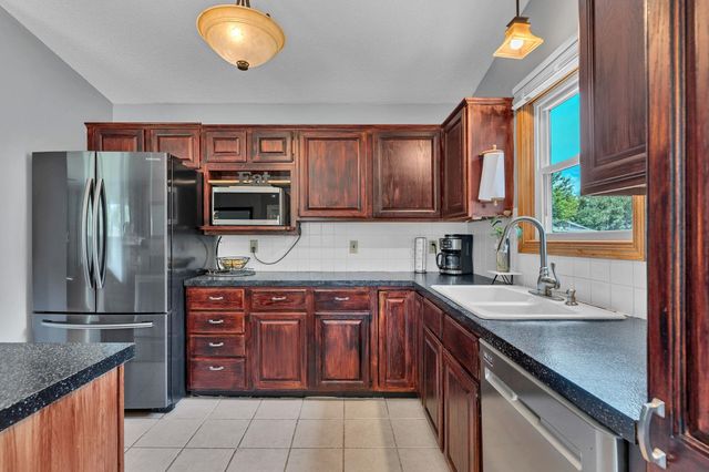 1833 N Shefford, Wichita, KS 67212