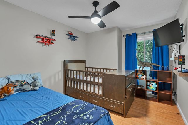 1833 N Shefford, Wichita, KS 67212