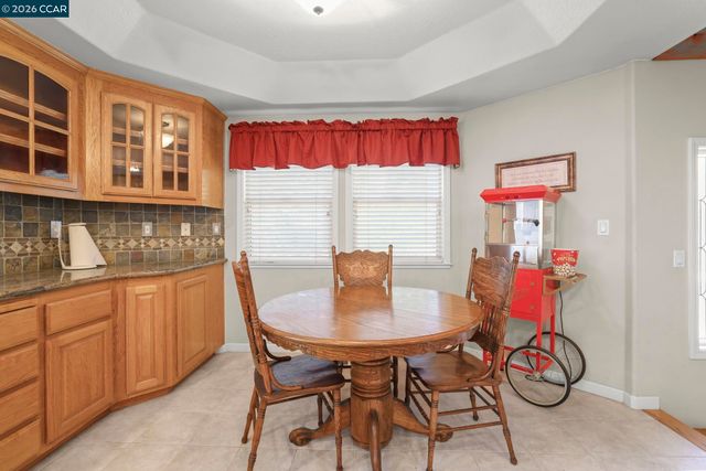 4321 Gold Run Dr, Oakley, CA 94561