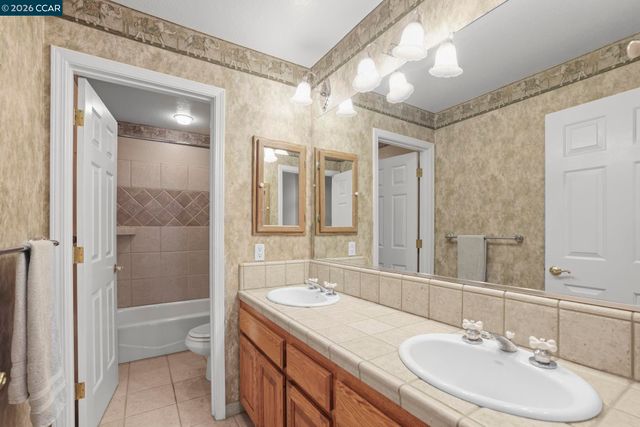 4321 Gold Run Dr, Oakley, CA 94561