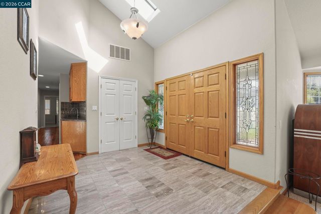 4321 Gold Run Dr, Oakley, CA 94561