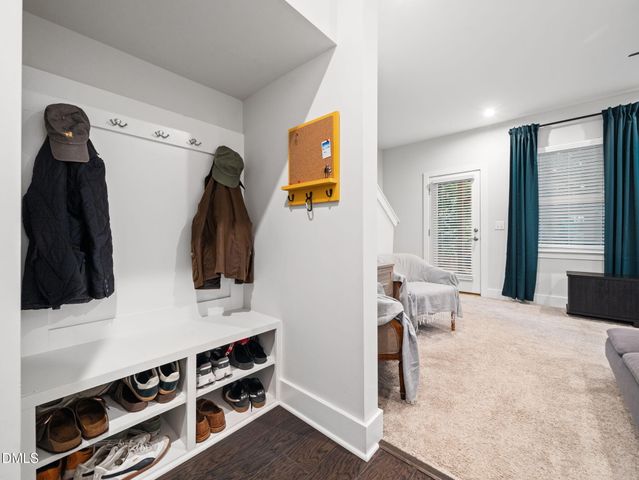 916 Waterside View Drive, Raleigh, NC 27606