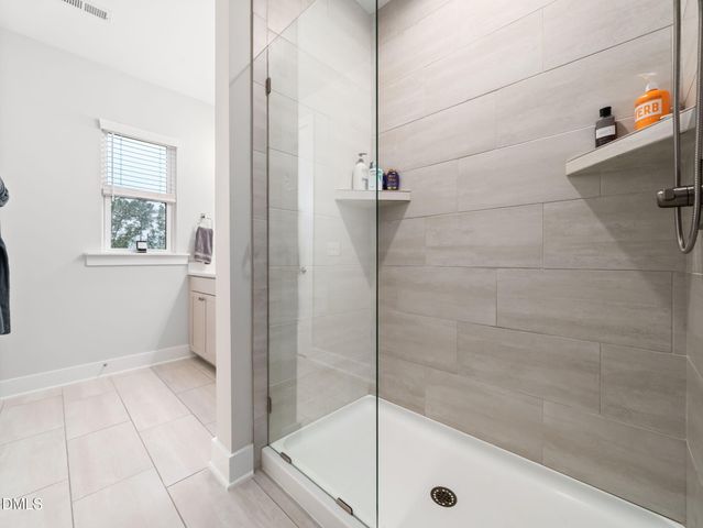 916 Waterside View Drive, Raleigh, NC 27606