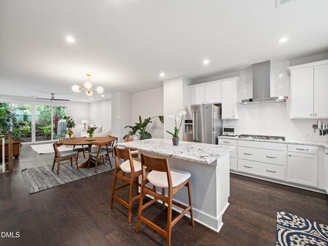 916 Waterside View Drive, Raleigh, NC 27606