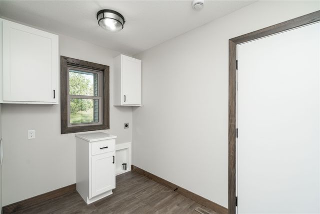 201 N 10th Street, Guthrie Center, IA 50115