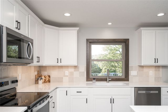 201 N 10th Street, Guthrie Center, IA 50115
