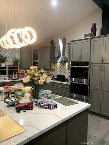 5442 W 76th Street, Westchester, CA 90045