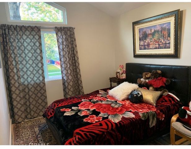 5442 W 76th Street, Westchester, CA 90045