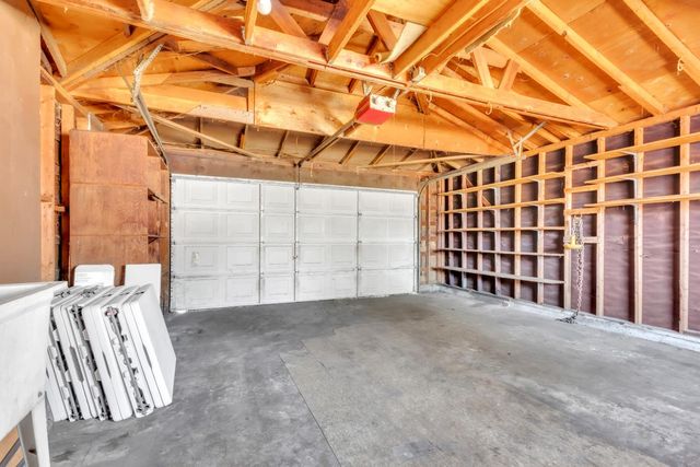 3266 Nareb St, Sacramento, CA 95838