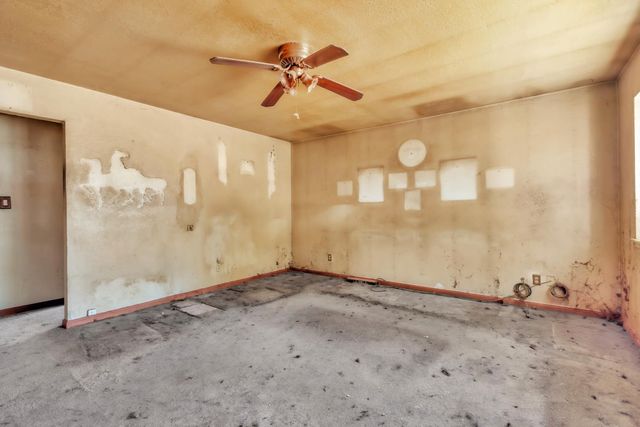 3266 Nareb St, Sacramento, CA 95838