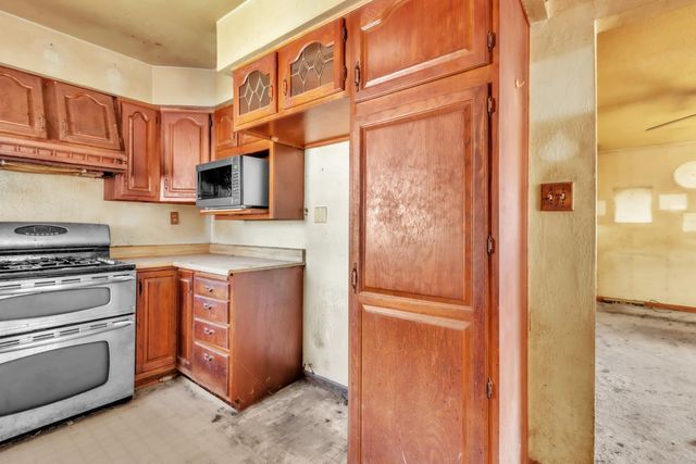 3266 Nareb St, Sacramento, CA 95838