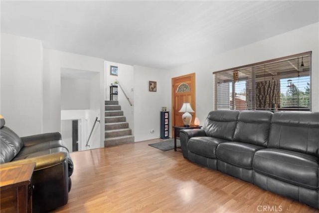 26707 Swallowhill, Wrightwood, CA 92397