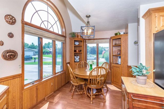 2301 Ohio Ave, Superior, WI 54880