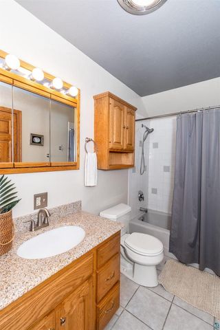 2301 Ohio Ave, Superior, WI 54880