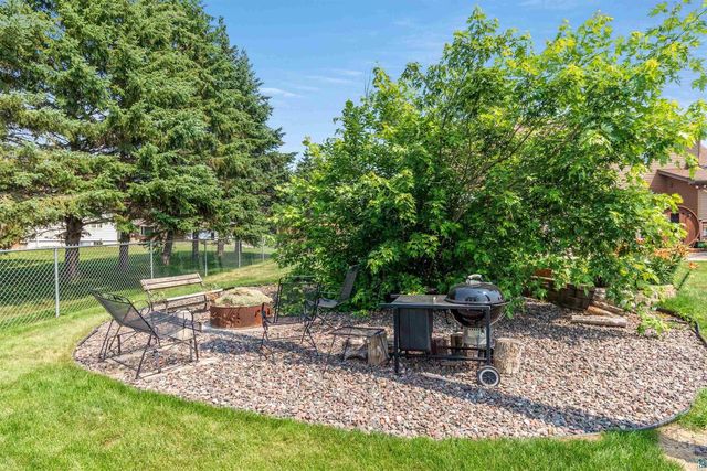 2301 Ohio Ave, Superior, WI 54880