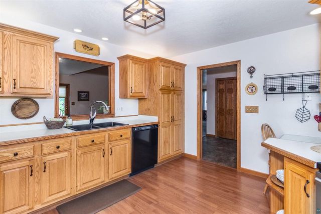2301 Ohio Ave, Superior, WI 54880