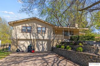 2803 S 105th Avenue, Omaha, NE 68124