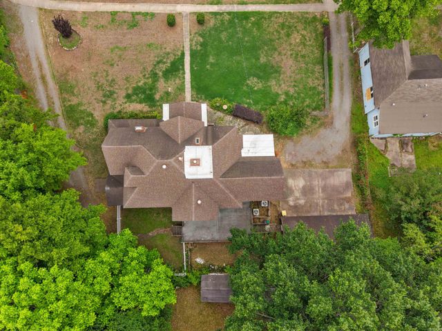320 W 18th Street, North Little Rock, AR 72114
