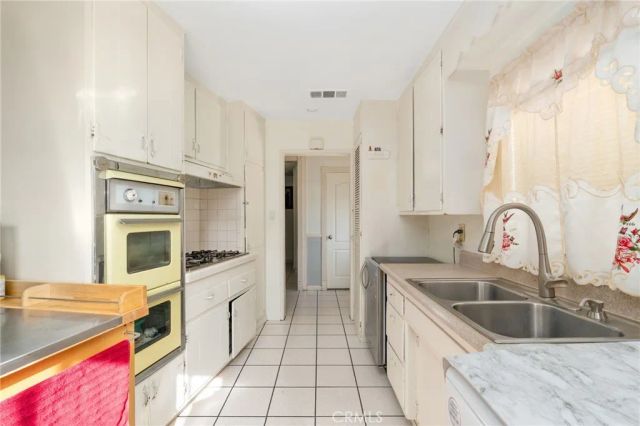 2417 Notre Dame, Pomona, CA 91766