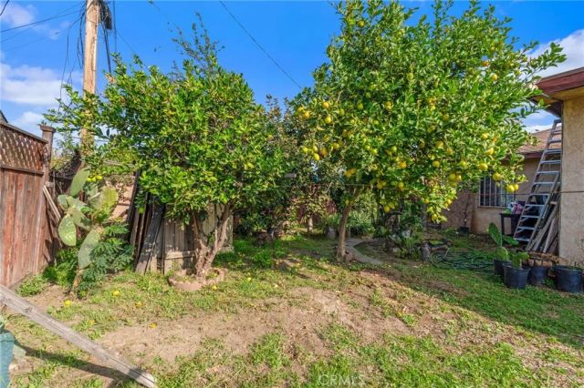 2417 Notre Dame, Pomona, CA 91766