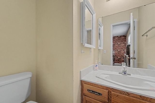 10 Brightling Lane, Bella Vista, AR 72715