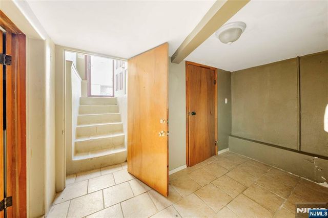 30 Gold Street, North Arlington, NJ 07031