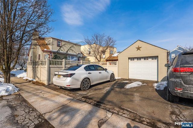 30 Gold Street, North Arlington, NJ 07031