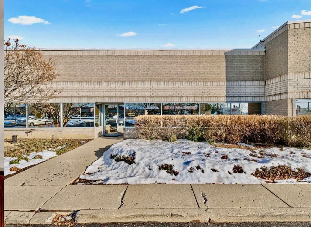 1937 Wright Boulevard C, Schaumburg, IL 60193