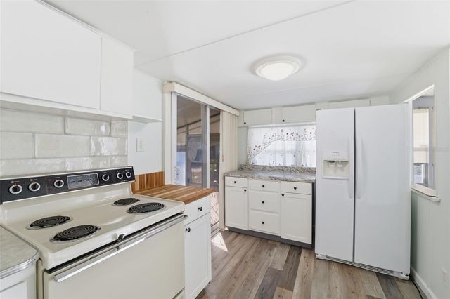 1934 SHADY COVE, Holiday, FL 34691