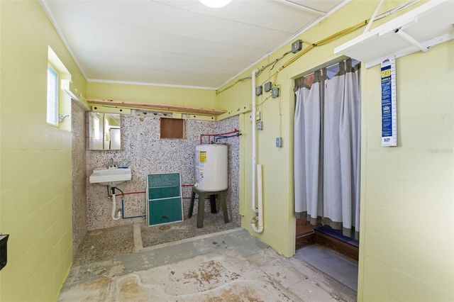 1934 SHADY COVE, Holiday, FL 34691