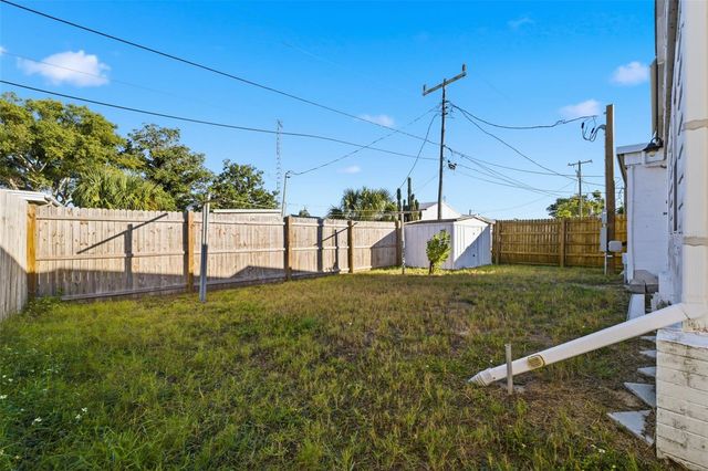 1934 SHADY COVE, Holiday, FL 34691