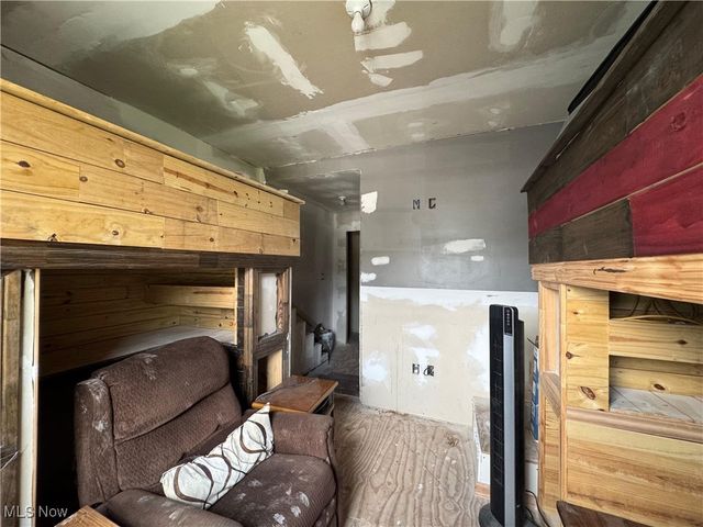 399 Smithfield Street, Dillonvale, OH 43917