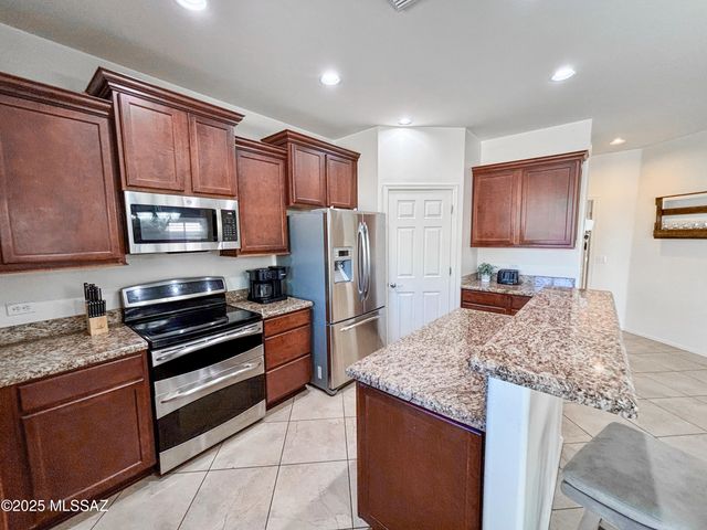 7287 E Heartwood Drive, Tucson, AZ 85756