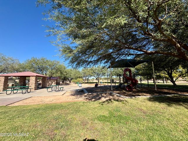 7287 E Heartwood Drive, Tucson, AZ 85756